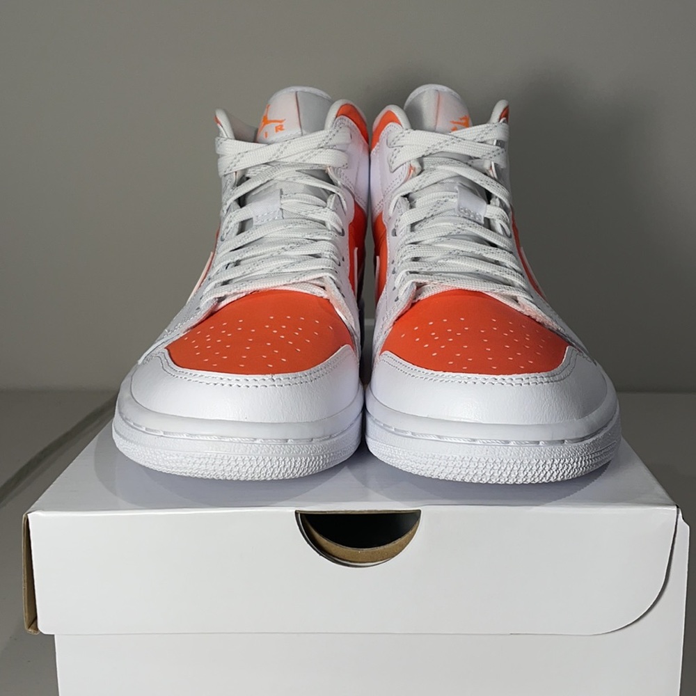 NEW Jordan 1 Mid Citrus Orange - Picture 5 of 9